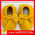 Good selling wholesale yellow bow moccasins soft flat Cow Leather Toddler Shoes with baby